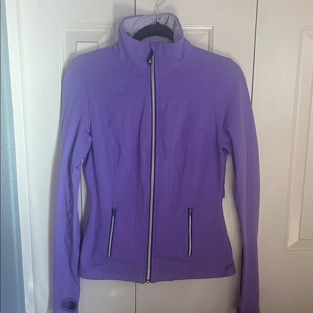 EUC Lululemon Athletica Lavender Ruffle Jacket